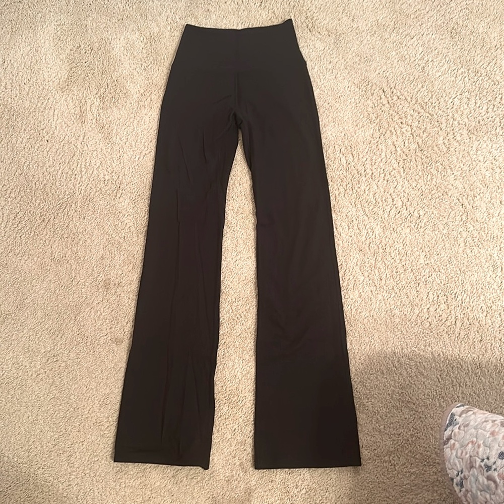 Beyond yoga flared yoga pants